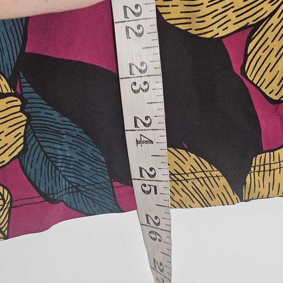 Worthington Top Womens Medium Purple Floral Drape Cowl Sleeveless Tank Silky M - Picture 11 of 12